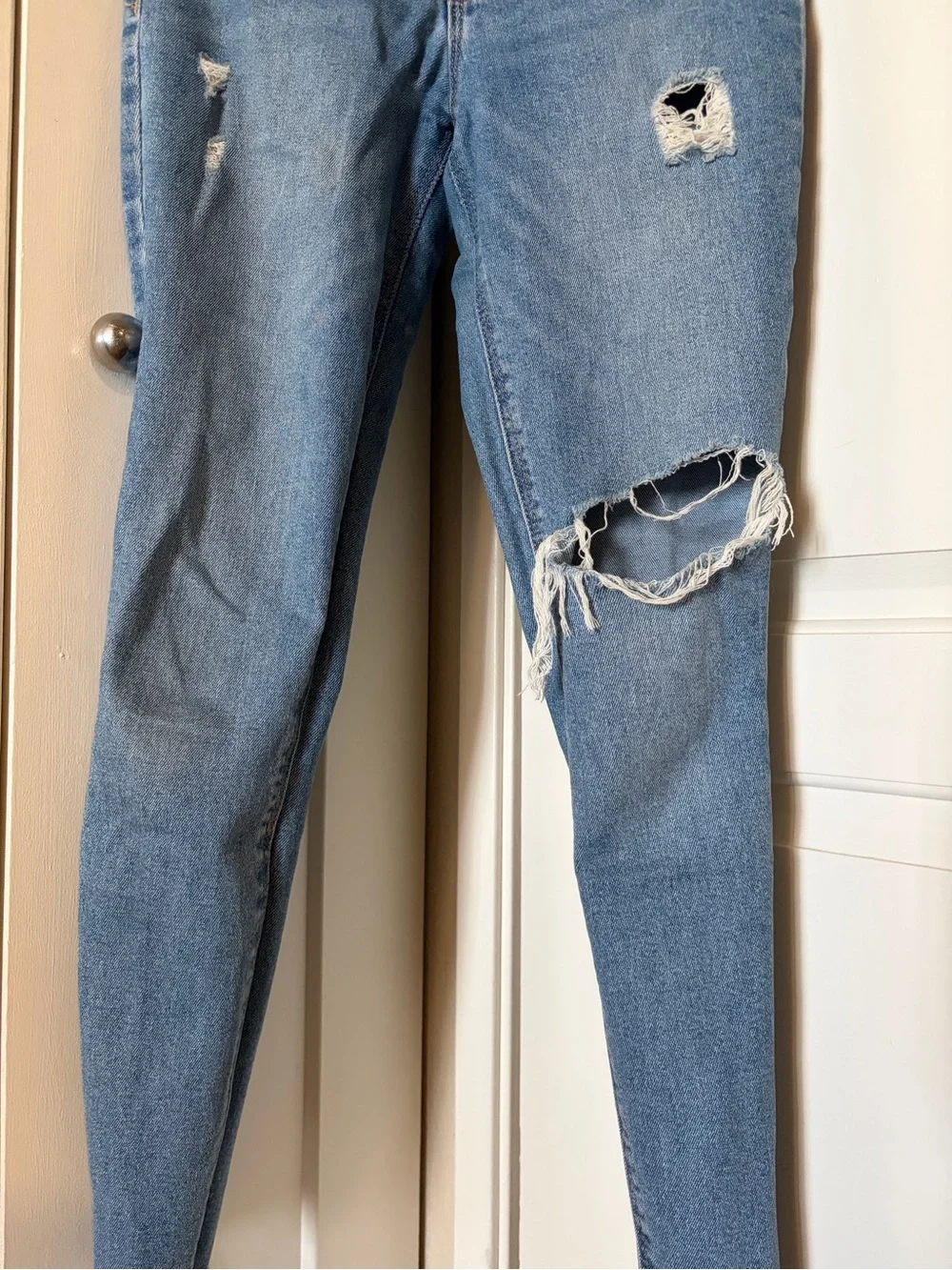 Blue Distressed High Rise Skinny Jeans